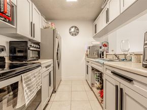 8006 SW 149th Ave D109, Miami FL 33193