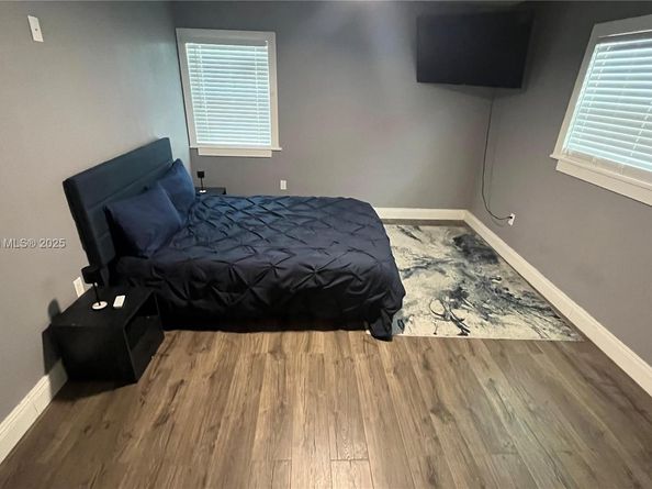 350 NW 206th Ter, Miami Gardens FL 33169
