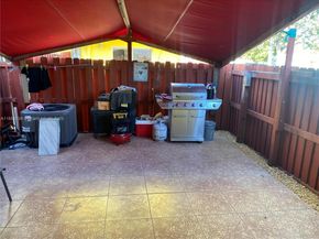 19550 SW 103rd Ct 5, Cutler Bay FL 33157