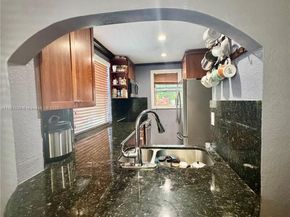 19550 SW 103rd Ct 5, Cutler Bay FL 33157