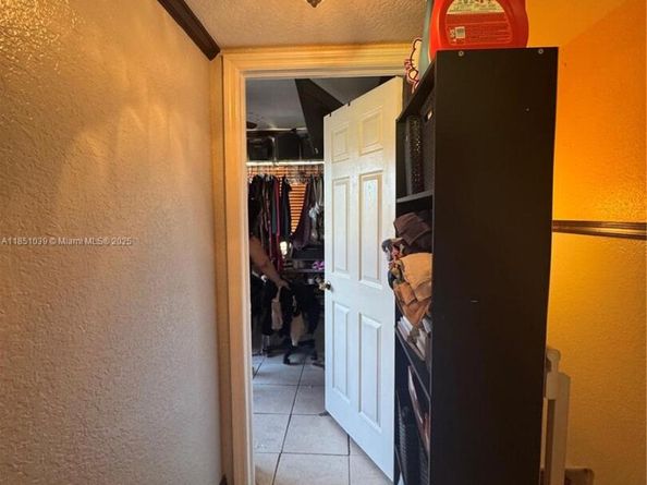 19550 SW 103rd Ct 5, Cutler Bay FL 33157