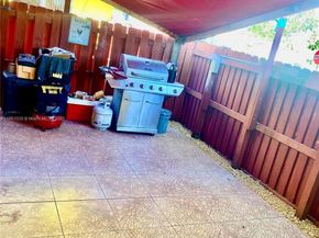 19550 SW 103rd Ct 5, Cutler Bay FL 33157