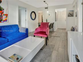 2600 Collins Ave 204, Miami Beach FL 33140