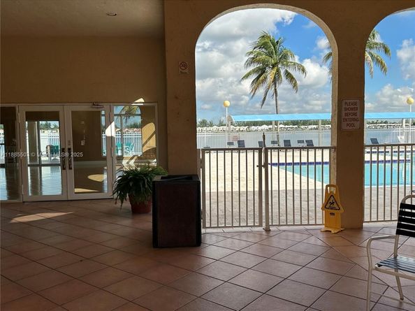 12373 NW 7th Ln, Miami FL 33182