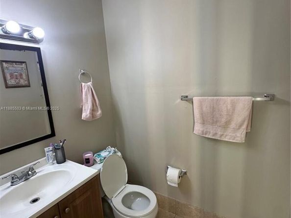12373 NW 7th Ln, Miami FL 33182