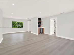 6740 SW 135th Ave, Miami FL 33183