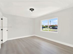 6740 SW 135th Ave, Miami FL 33183