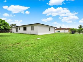 6740 SW 135th Ave, Miami FL 33183