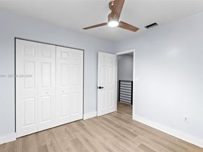 7472 NW 167th St, Hialeah FL 33015