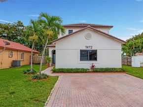7472 NW 167th St, Hialeah FL 33015