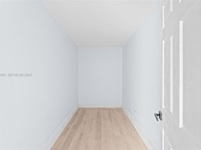 7472 NW 167th St, Hialeah FL 33015