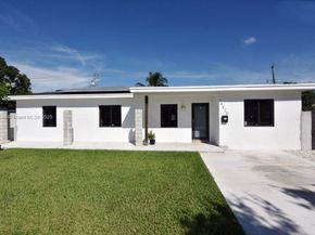 14520 Carver Dr, Miami FL 33176