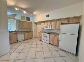 4004 Dorado Dr, Riviera Beach FL 33418