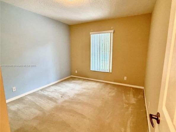 4004 Dorado Dr, Riviera Beach FL 33418