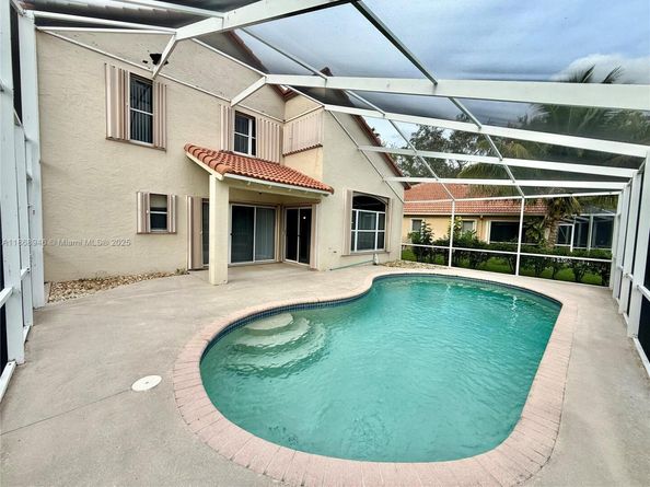 4004 Dorado Dr, Riviera Beach FL 33418