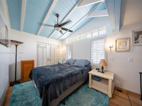 204 S Seacrest Cir, Delray Beach FL 33444
