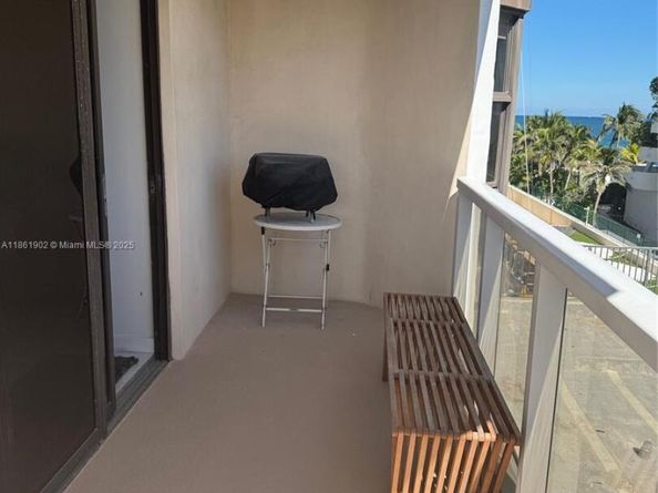 6423 Collins Ave 401, Miami Beach FL 33141