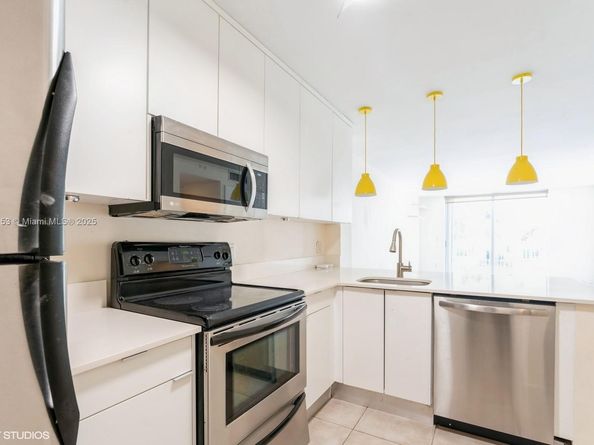 750 NE 64th St B308, Miami FL 33138