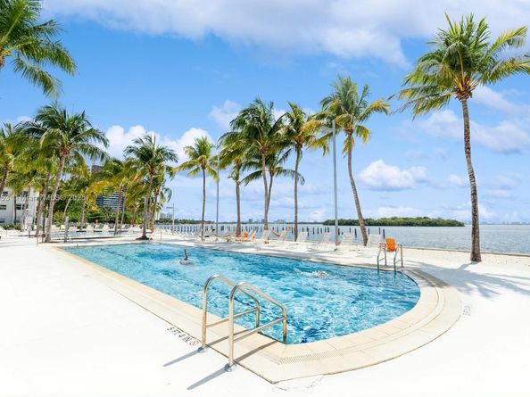 750 NE 64th St B308, Miami FL 33138