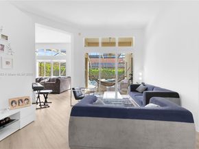 1102 Camellia Cir, Weston FL 33326