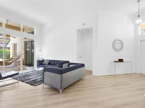 1102 Camellia Cir, Weston FL 33326