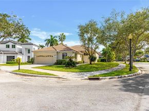 1102 Camellia Cir, Weston FL 33326