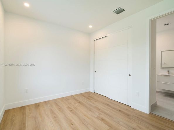 2107 SW 18th Ave, Fort Lauderdale FL 33315