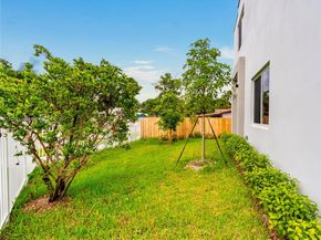 2107 SW 18th Ave, Fort Lauderdale FL 33315
