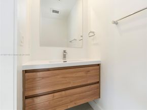 2107 SW 18th Ave, Fort Lauderdale FL 33315