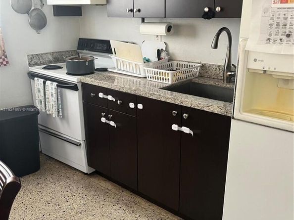37 NW 19th Ave, Miami FL 33125
