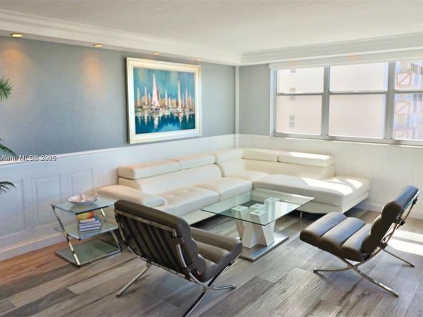 Undisclosed Address #A11869609, Hallandale Beach FL 33009