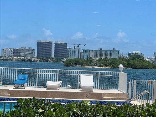 2700 NE 135th St 45, North Miami FL 33181