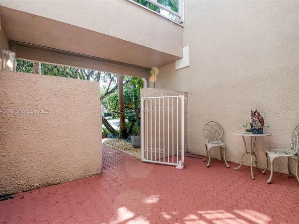 5224 NW 103rd Ave, Doral FL 33178