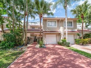 5224 NW 103rd Ave, Doral FL 33178