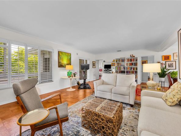 2825 Granada Blvd 3B, Coral Gables FL 33134