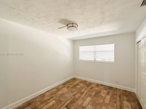 6780 Meade St, Hollywood FL 33024