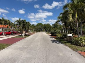 6010 NW 201st Ln, Hialeah FL 33015