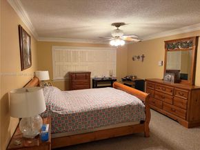 6010 NW 201st Ln, Hialeah FL 33015