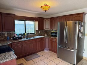 6010 NW 201st Ln, Hialeah FL 33015