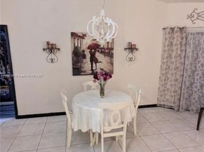 1025 SW 113th Ter, Pembroke Pines FL 33025