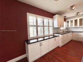 726 NE 92nd St 12L, Miami Shores FL 33138