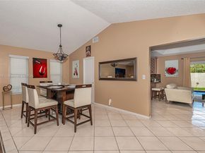 7105 NW 45th St, Coral Springs FL 33065