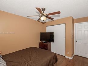 7105 NW 45th St, Coral Springs FL 33065
