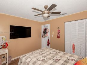 7105 NW 45th St, Coral Springs FL 33065