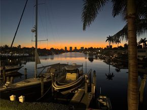 516 Hendricks Isle 2C, Fort Lauderdale FL 33301