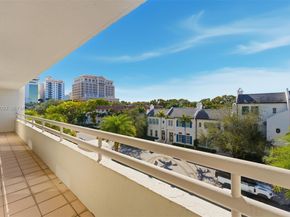 441 Valencia Ave 302, Coral Gables FL 33134
