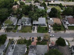 266 NE 162nd St, Miami FL 33162
