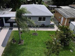 266 NE 162nd St, Miami FL 33162