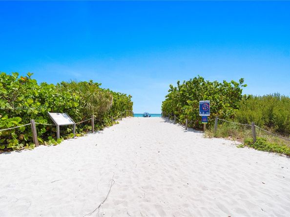 6450 Collins av 509, Miami Beach FL 33141