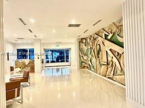 6450 Collins av 509, Miami Beach FL 33141